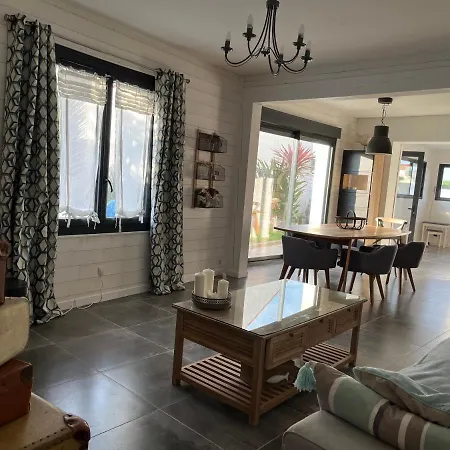 Charmante Maison Homestay Royan